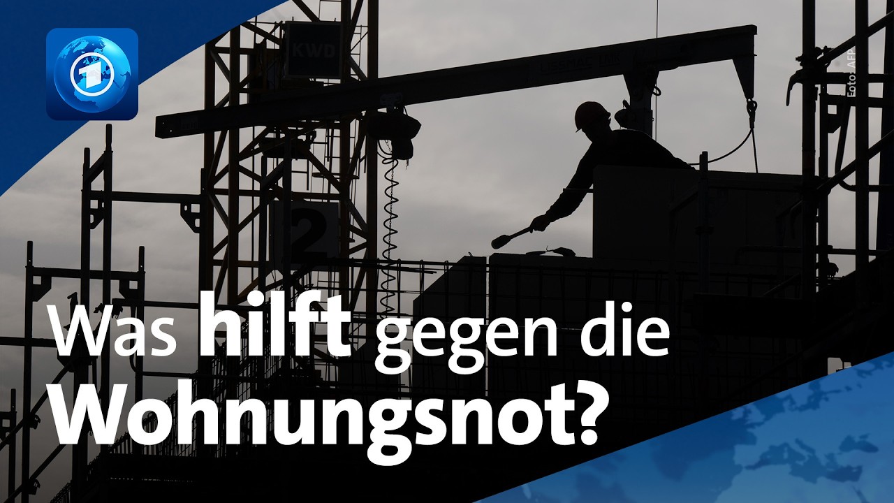 Baustelle mit modernem Holzrahmenbau – serielles Bauen als Lösung gegen die Wohnungsnot in Deutschland