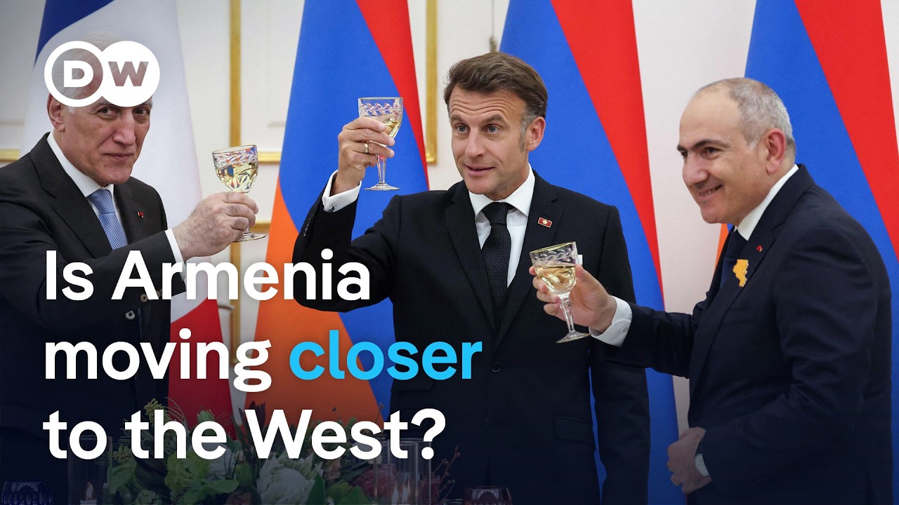 Staatschefs beim Armenien EU-Gipfel in Jerewan vor dem Tagungsgebäude versammelt