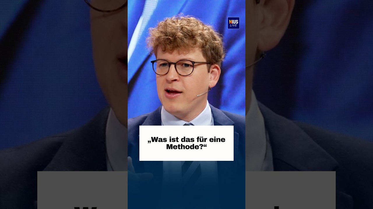 Mikrofon vor einem ARD-Logo – Symbolbild für ÖRR Faktencheck in Sommergesprächen