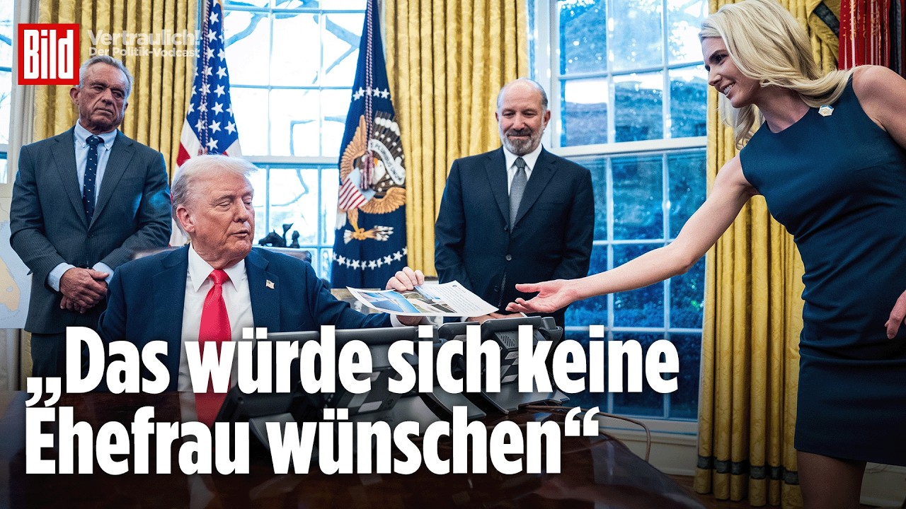 Natalie Harp im Hintergrund neben US-Präsident Donald Trump bei einem öffentlichen Auftritt