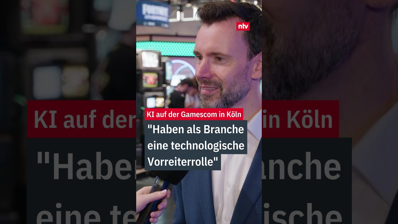 Gamescom-Besucher in Köln testen Videospiele mit KI im Gaming-Einsatz auf der Messe