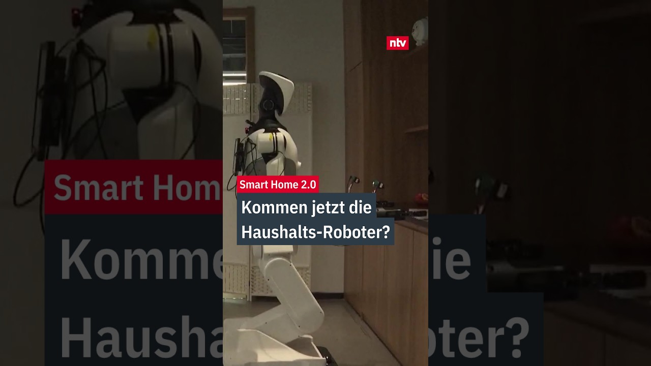 Smart Home – Humanoider Roboter faltet Wäsche in einem modernen Smart-Home-Haushalt