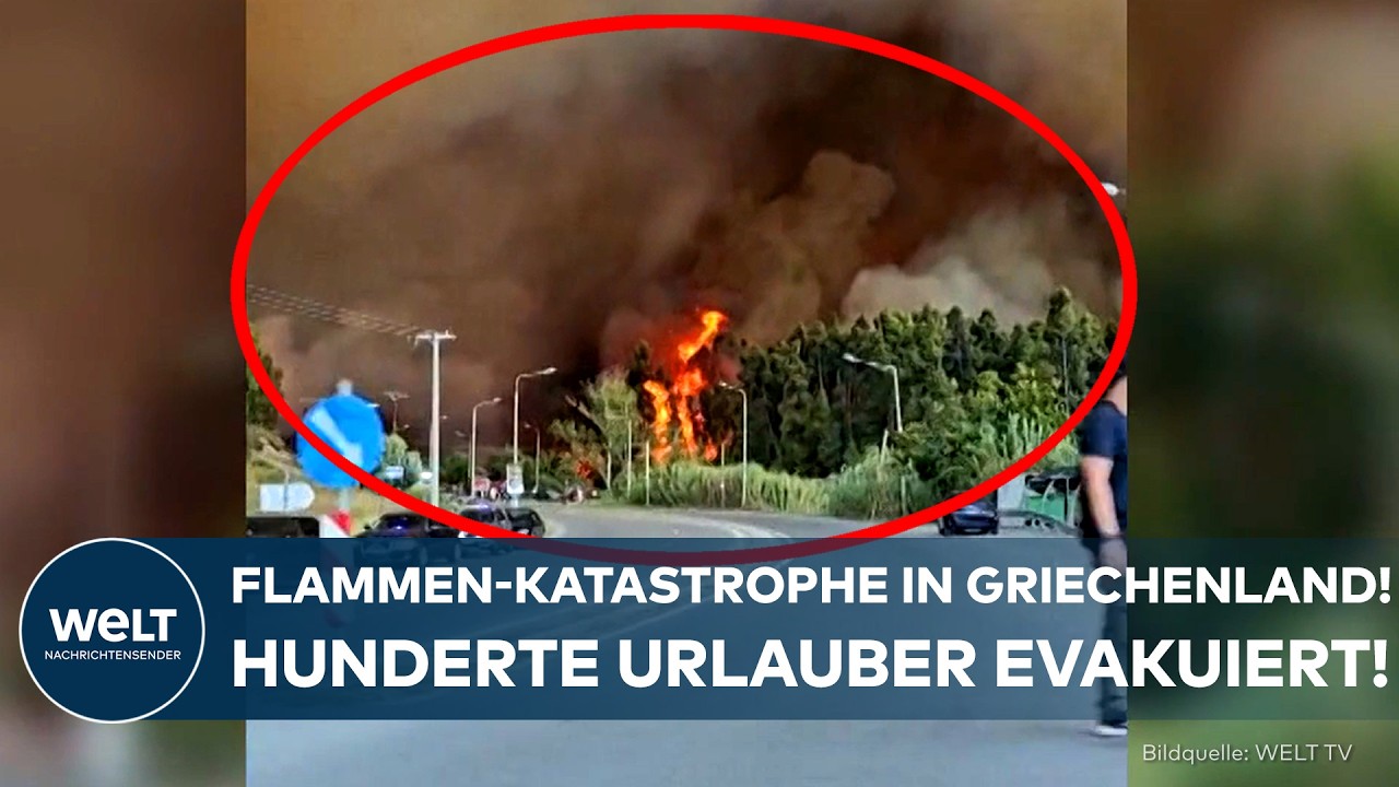 Dichter Rauch über einer griechischen Küstenlandschaft bei einem Waldbrand nahe Ferienorten – Waldbrand Griechenland