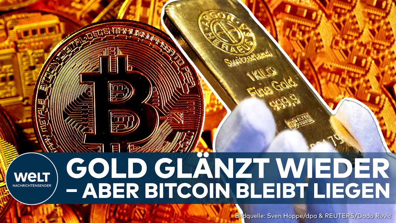 Goldbarren und Goldmünzen auf einem Tisch – der Goldpreis steigt nach langer Schwächephase wieder deutlich an