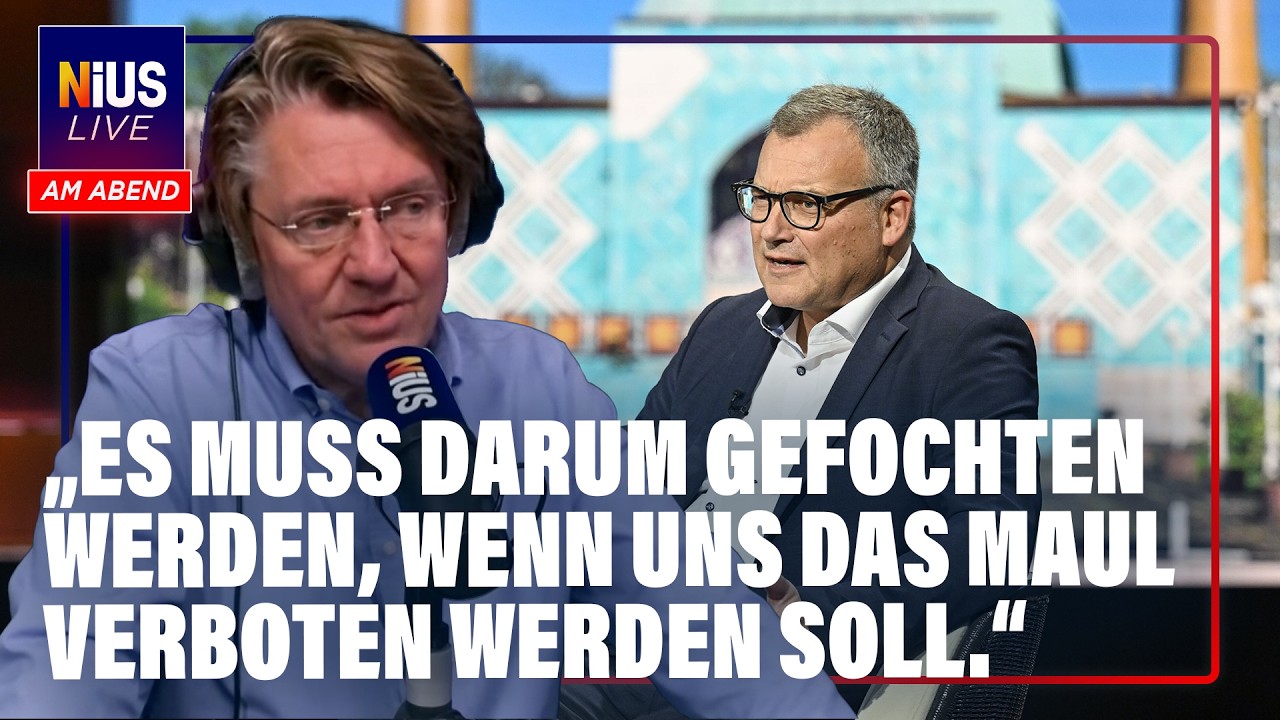 Richterhammer auf einem Gerichtstisch – Symbol für das Urteil zur Meinungsfreiheit gegen die Islam-NGO CLAIM