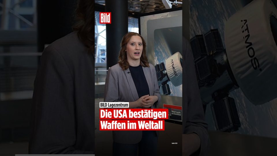 Militärsatellit im Erdorbit als Symbol für Weltraumrüstung und den Kampf der Großmächte um die Kontrolle des Alls
