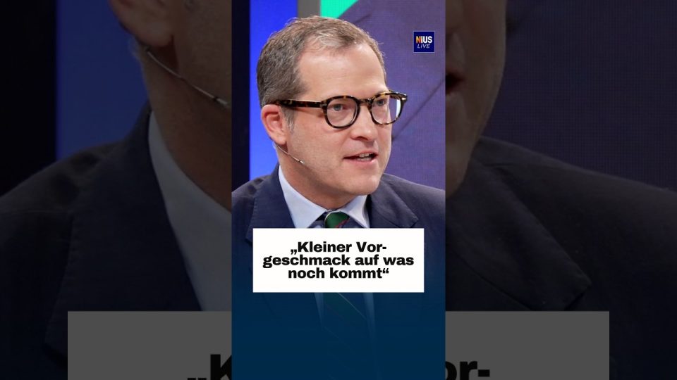 Dokument einer Abschiebeliste mit Namen vollziehbar ausreisepflichtiger Straftäter in Deutschland