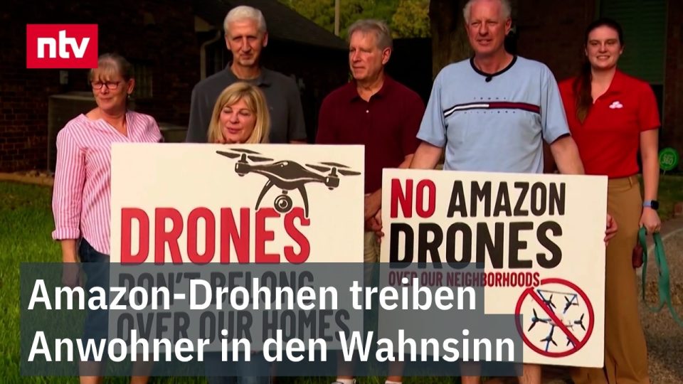 Amazon Drohnenlieferung – Eine Amazon Prime Air Drohne fliegt über einem Wohngebiet in den USA zur Drohnenlieferung