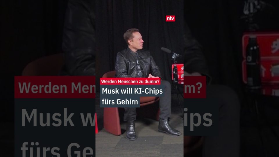 Illustration eines Neuralink Gehirn-Chips, der in ein menschliches Gehirn implantiert wird, mit KI-Vernetzung im Hintergrund