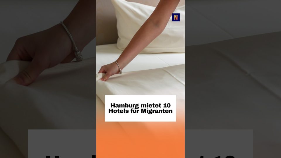 Migrantenunterkunft Hotel Hamburg – Eingangsbereich eines Novum Hotels in Hamburg, das als Migrantenunterkunft genutzt wird