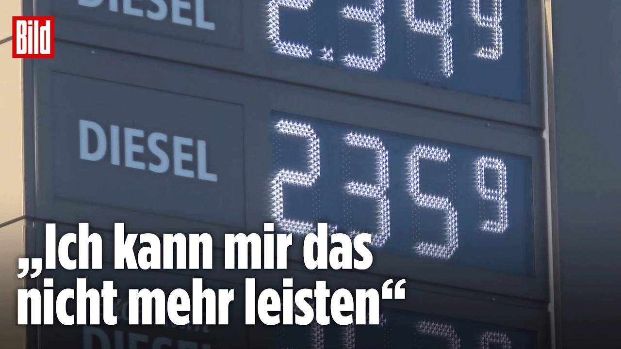 Spritpreis Rekord – Autofahrer tankt an einer deutschen Tankstelle beim neuen Spritpreis-Rekord von 2,27 Euro pro Liter Supe…