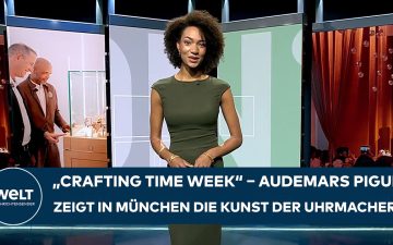 Uhrmacher bei der Arbeit an einem Uhrwerk während der Audemars Piguet Crafting Time Week im Münchner Kunstverein