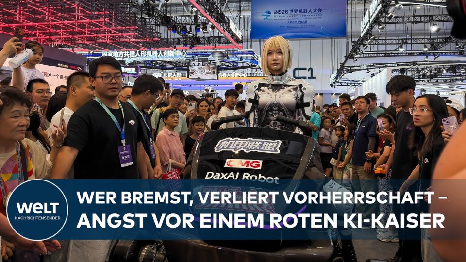 Humanoider Roboter in einer chinesischen Fabrik im KI-Wettlauf zwischen USA und China