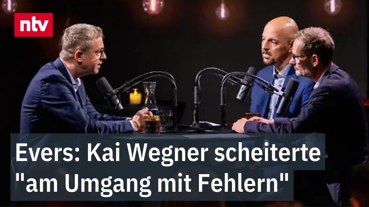 Stefan Evers, CDU-Spitzenkandidat und Finanzsenator von Berlin, bei einem politischen Gesprächsformat