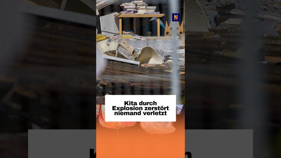 Kita-Explosion Wolfsburg – Beschädigtes Kita-Gebäude in Wolfsburg nach der Kita-Explosion mit sichtbaren Trümmern und Zerstö…