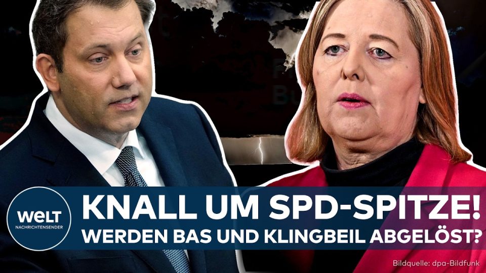 SPD-Logo auf einem Parteistand in Frankfurt am Main – Forderung nach neuer SPD Parteispitze
