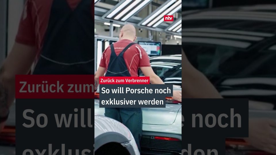 Porsche Sportwagenschmiede 35 – Porsche Sportwagen mit Verbrennungsmotor auf einer Rennstrecke – Symbol für die Sportwagensc…