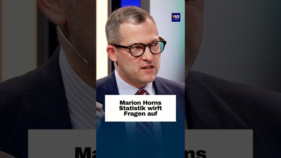 Marion Horn spricht über die Bild-Statistik zur Leserschaft bei einer Medienveranstaltung