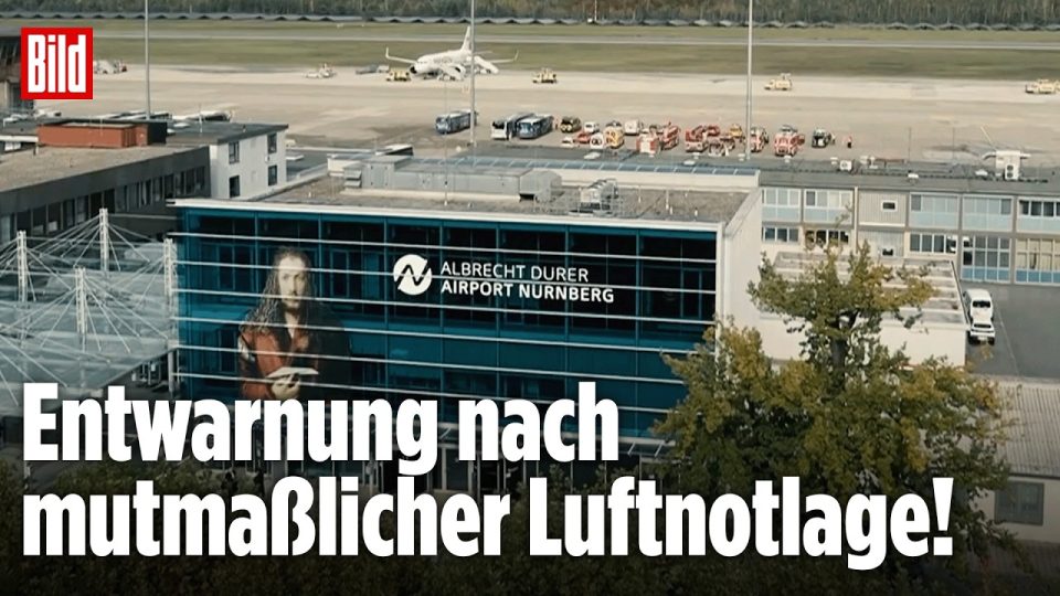 Eurofighter Flughafen Nürnberg – Zwei Eurofighter der Bundeswehr eskortieren einen Passagierjet über dem Flughafen Nürnberg …
