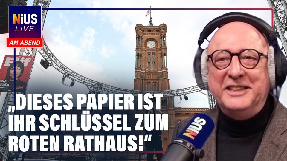 Antisemitismus-Papier Berliner Linke – Berliner Abgeordnetenhaus mit Protestbannern – Streit um Antisemitismus-Papier der Be…