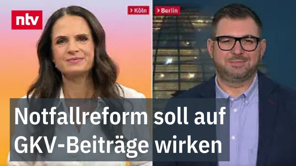 Eingang einer Krankenhausnotaufnahme mit Hinweisschild – Notfallgesetz regelt künftig Patientensteuerung neu
