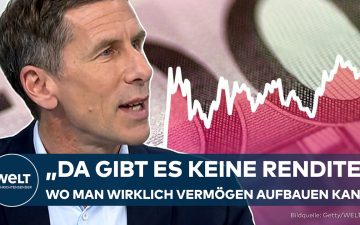 Junge Frau plant Altersvorsorge mit Laptop und ETF-Depot – Altersvorsorgedepot als neue staatlich geförderte Sparmöglichkeit
