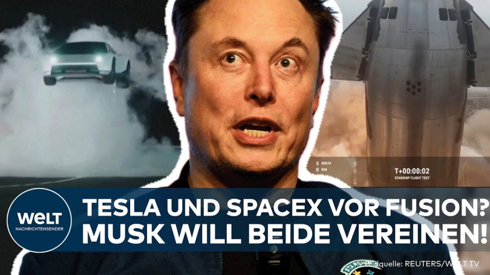 Tesla SpaceX Fusion – Elon Musk vor Logos von Tesla und SpaceX – mögliche Tesla-SpaceX-Fusion wird geprüft