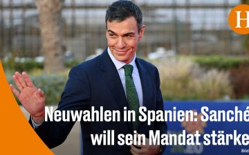 Neuwahlen Spanien – Pedro Sánchez bei einer Pressekonferenz kündigt Neuwahlen in Spanien an