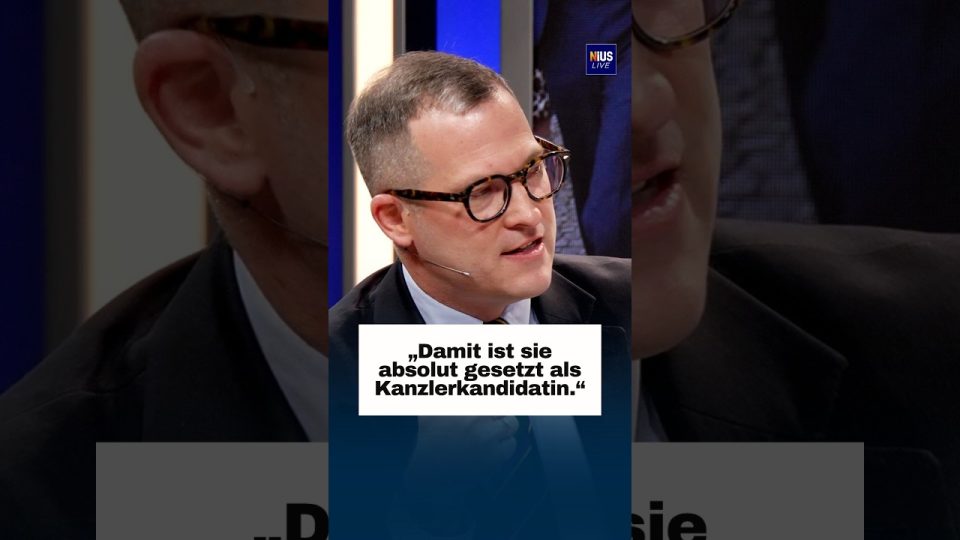 Manuela Schwesig Kanzlerkandidatin – Manuela Schwesig auf einer Bühne, mögliche SPD-Kanzlerkandidatin für den Lagerwahlkampf