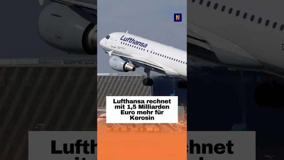 Lufthansa Kerosinkosten – Lufthansa-Flugzeug beim Betanken auf dem Rollfeld – steigende Kerosinkosten belasten den Konzern 2…