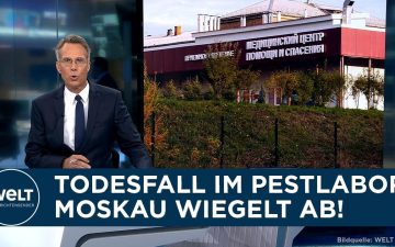 Laborantin in Schutzausrüstung arbeitet in einem Hochsicherheitslabor – Lungenpest Sibirien Verdachtsfall