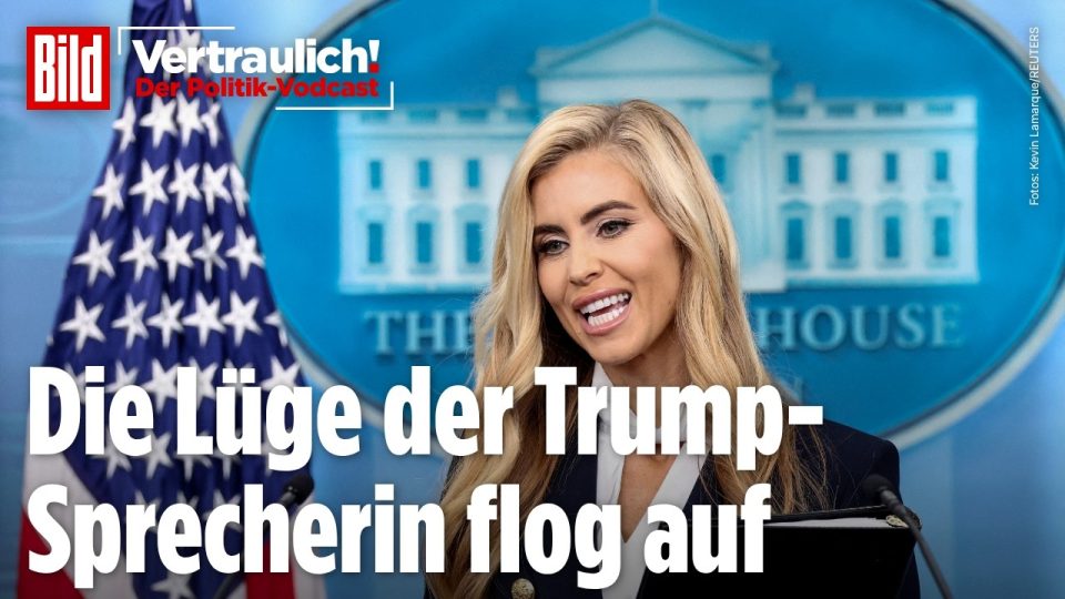Katie Zakaria Pressesprecherin – Katie Zakaria als neue Pressesprecherin von Donald Trump am Podium im Weißen Haus