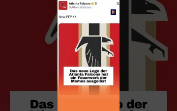 Das neue Atlanta Falcons Logo auf einem NFL-Trikot – Fokus auf das umstrittene Wappendesign