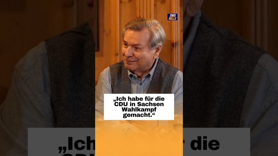 NIUS-Chefredakteur auf einer Wahlkampfbühne der CDU in Sachsen – Symbolbild für NIUS CDU Wahlkampf