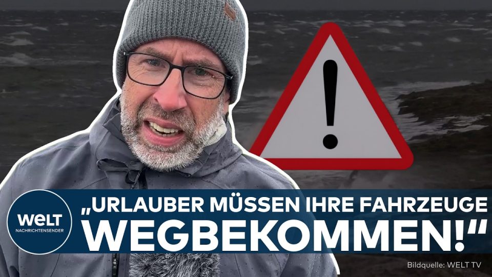 Sturmwellen an der Nordseeküste bei Neßmersiel während Sturmtief Luise mit Orkanböen